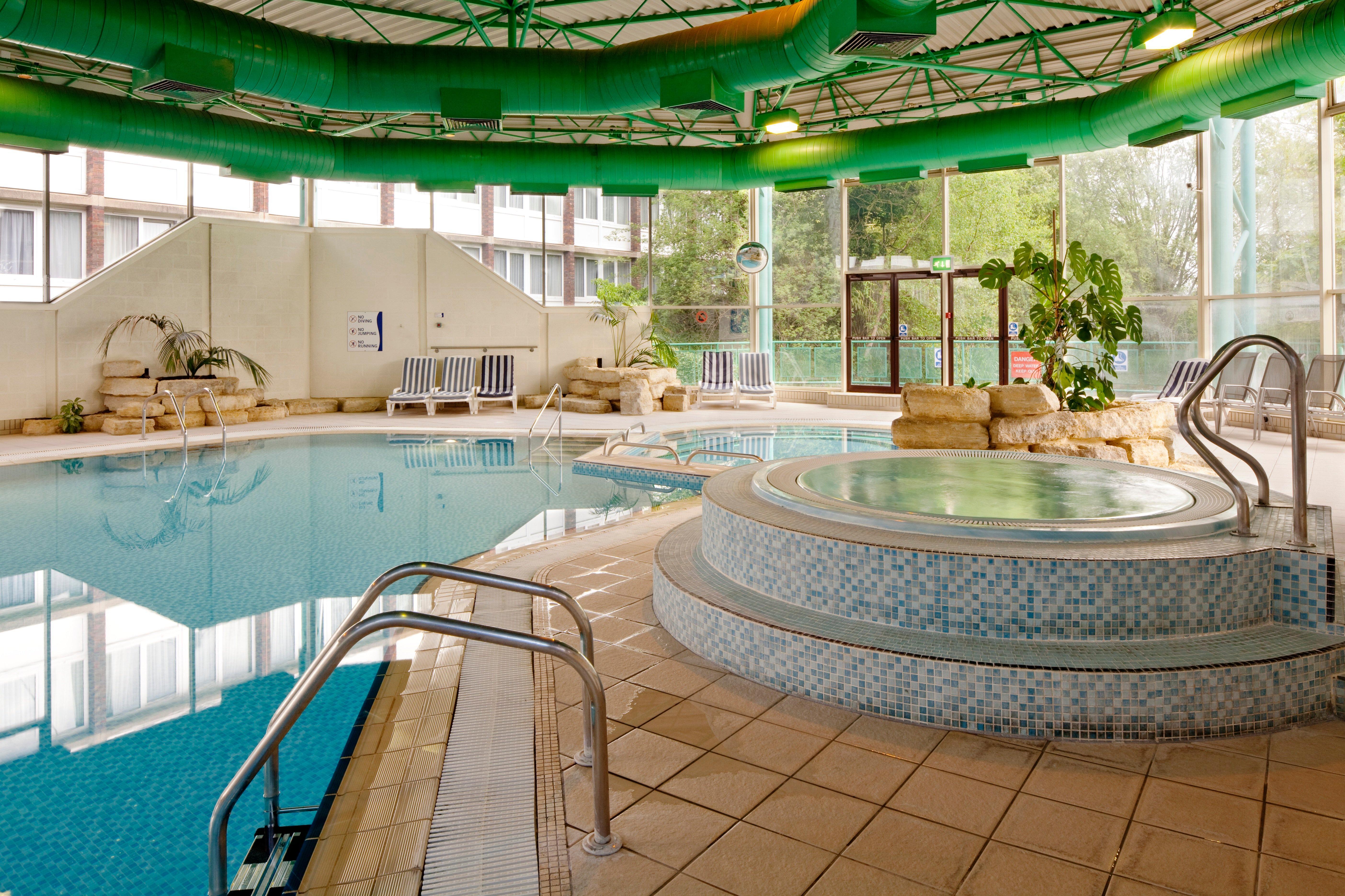 Holiday Inn Maidenhead Windsor, An Ihg Hotel Buitenkant foto