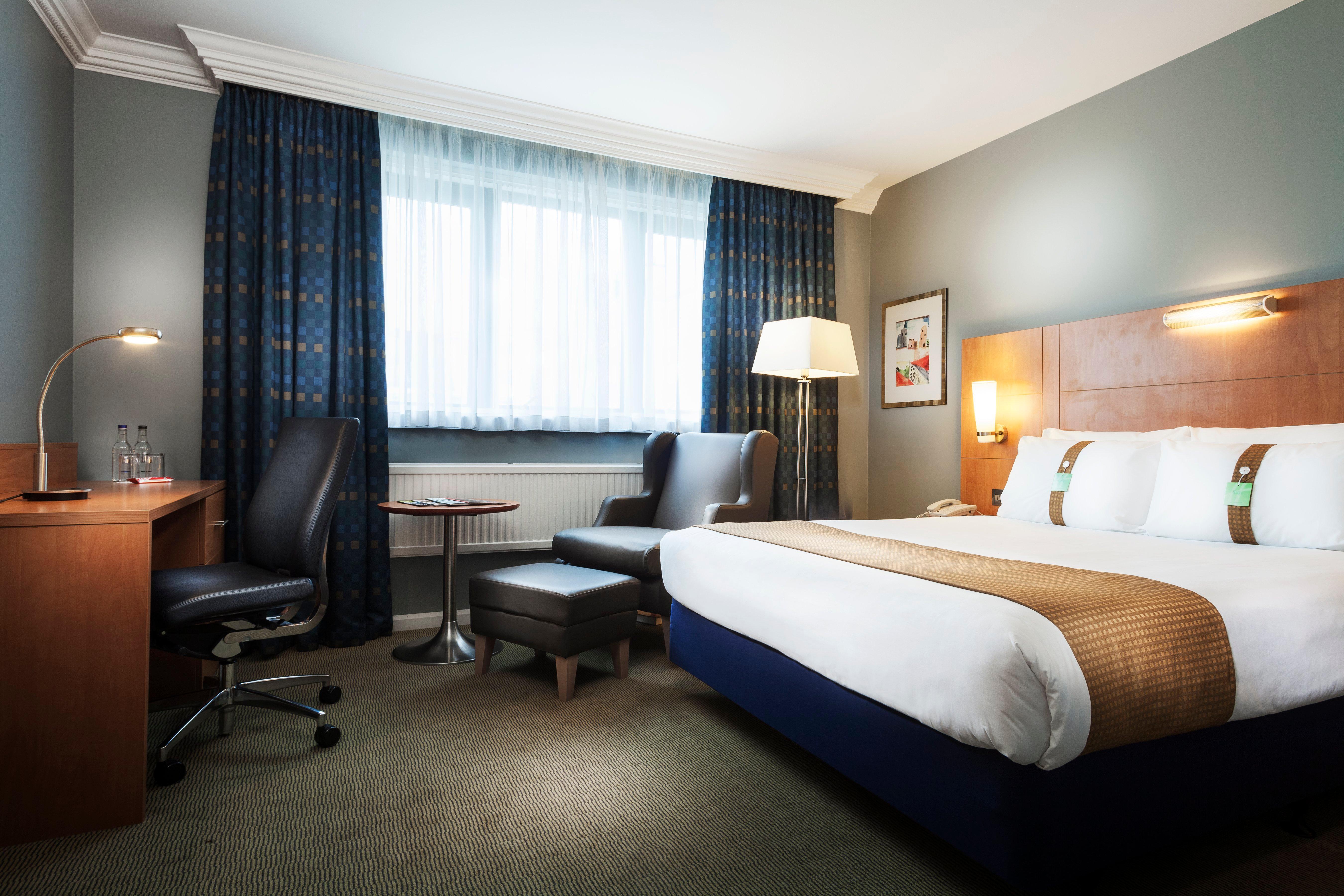 Holiday Inn Maidenhead Windsor, An Ihg Hotel Buitenkant foto